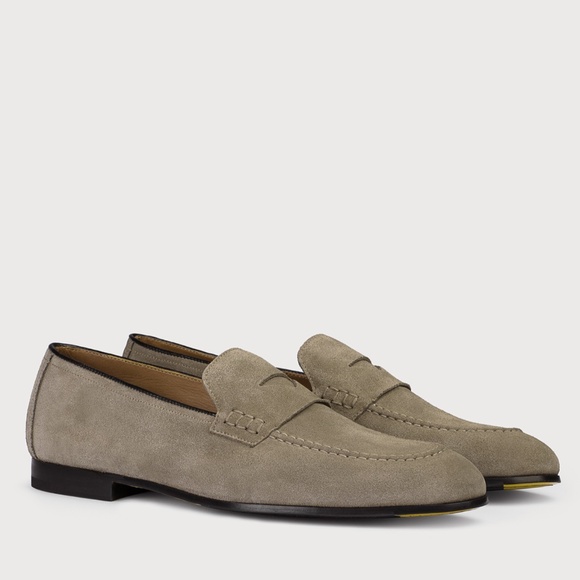Doucal's - Italian Loafers in Beige Suede - MSRP $510.00 - Various Sizes - BNIB